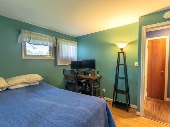 103 Mapleview Dr