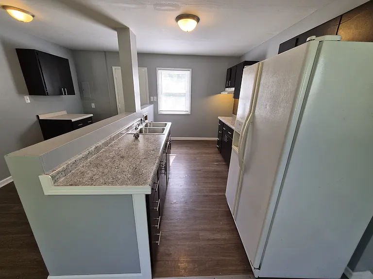 3221 Priscilla Ave — Photo 10