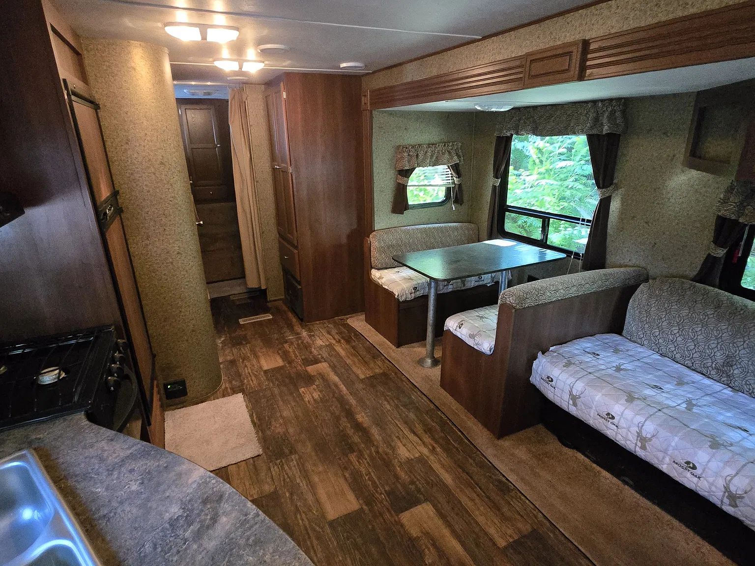 1 bed, 250 sqft, $750 — Photo 1