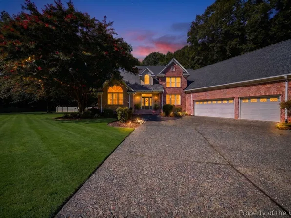 104 Flamingo Pl, Yorktown, VA 23692