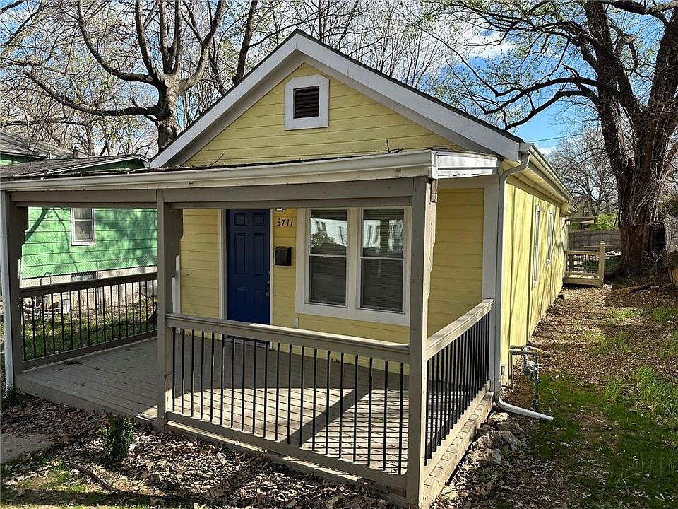 1st image of 3711 Thompson Ave