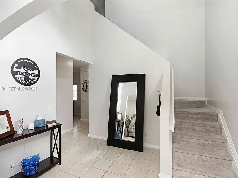 2232 SW 120th Ave — Photo 3