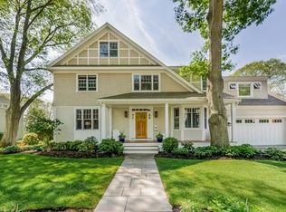 12 Churchill Rd, Marblehead, MA 01945