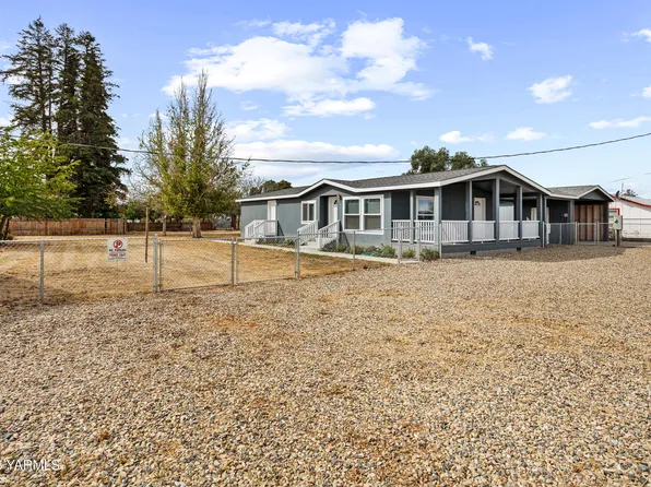 100 Washington St, Harrah, WA 98933