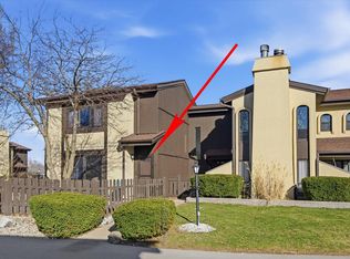 5270 S Somerset Ln #S, Milwaukee, WI 53221