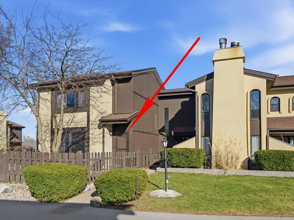 5270 Somerset LANE #S, Milwaukee, WI 53221