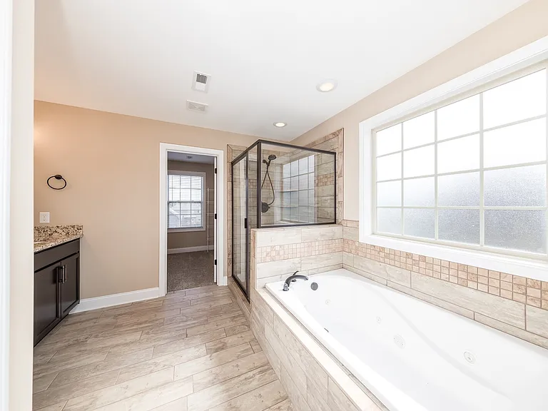 120 Overcrest Ct — Photo 9