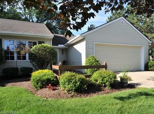 16725 Southview Ln, Strongsville, OH 44136