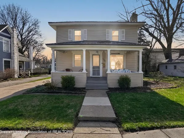 206 E Scott St, Grand Ledge, MI 48837