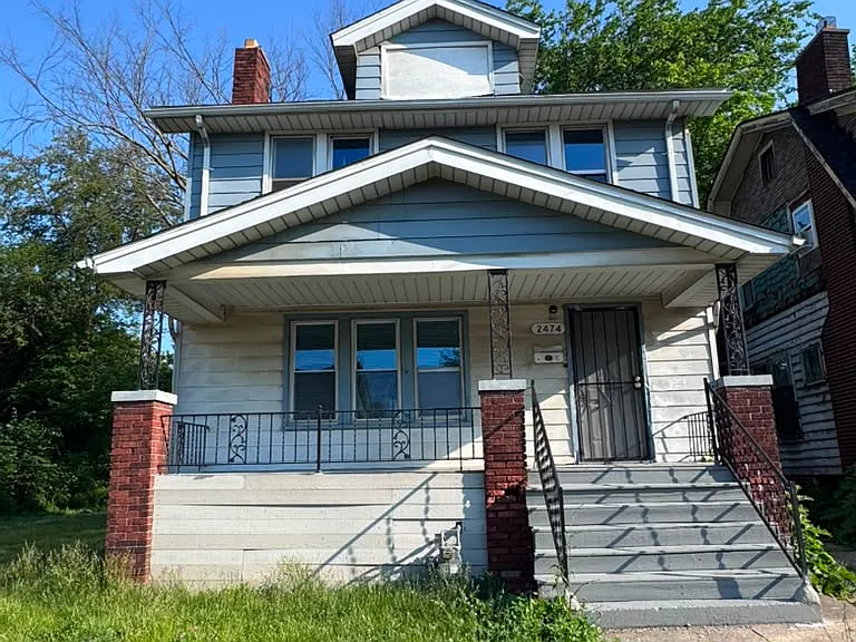 2474 Fullerton Ave — Photo 1