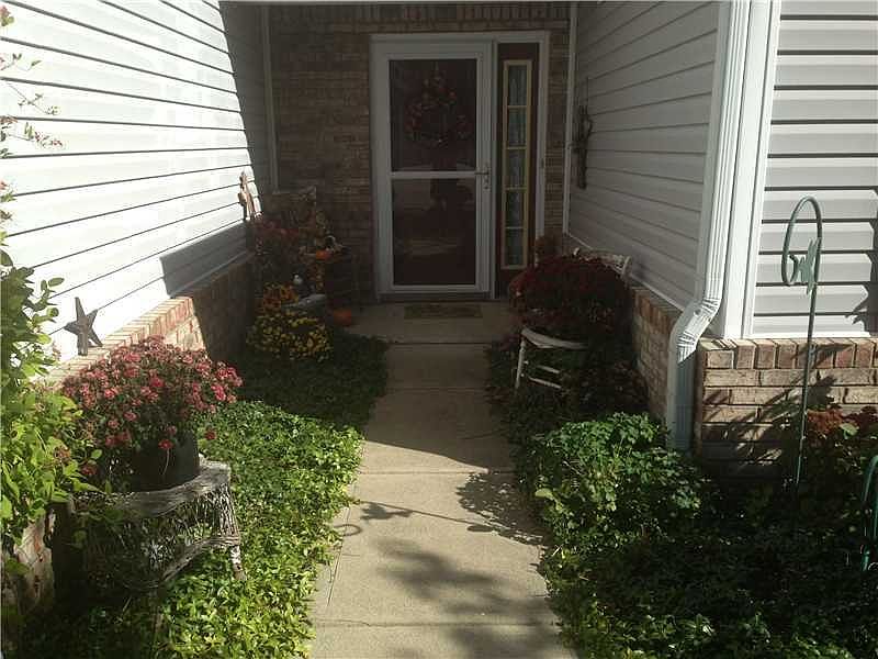 1st image of 5849 Oberlies Way