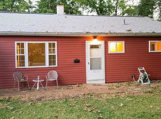 7777 Williams Ct, Saint Louis, MO 63143