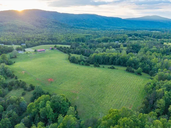 5150 Break Heart Rd, Crozet, VA 22932