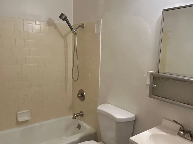 7723 Milton Ave — Photo 14