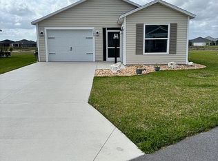 1588 Smart Pl, Okahumpka, FL 34762