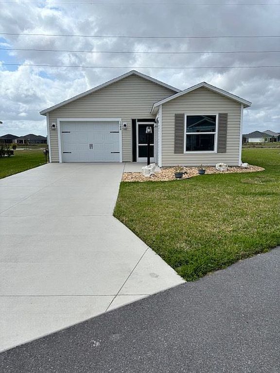 1588 Smart Pl - Property Image