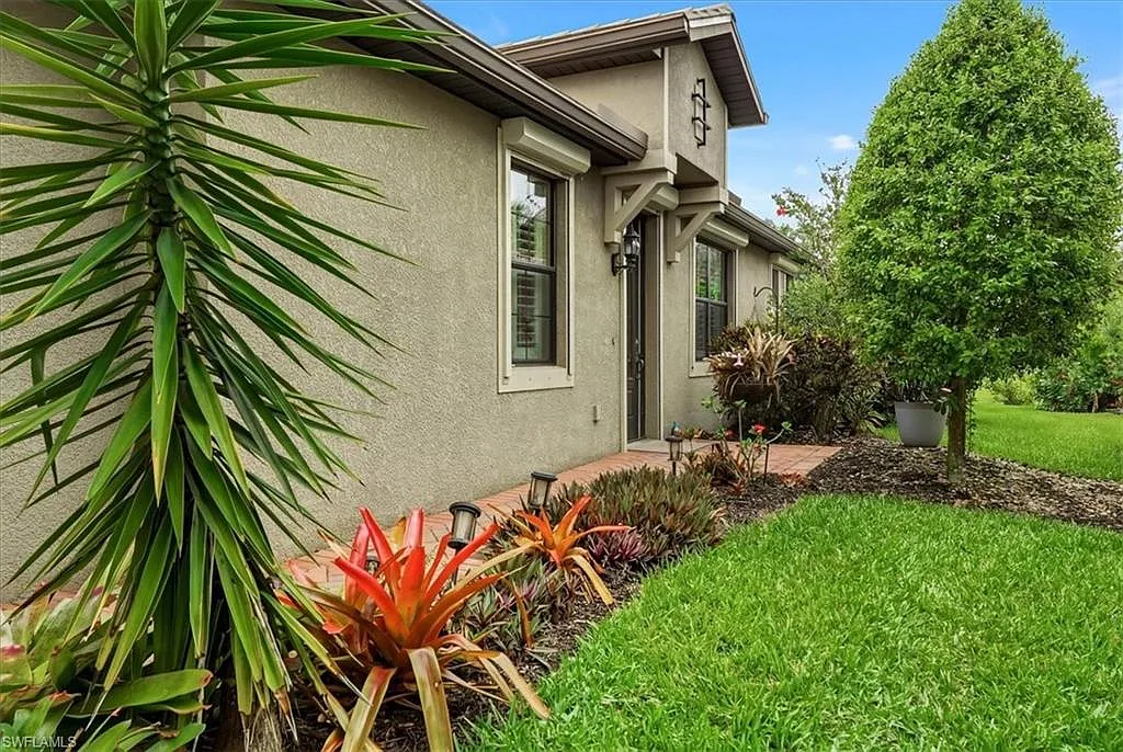 2 bed, 2.0 bath, 1554 sqft, $4,000 — Photo 4