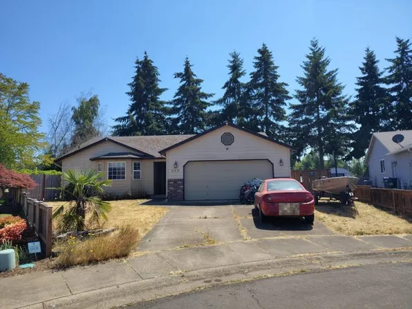 899 W 17th Ave, Junction City, OR 97448