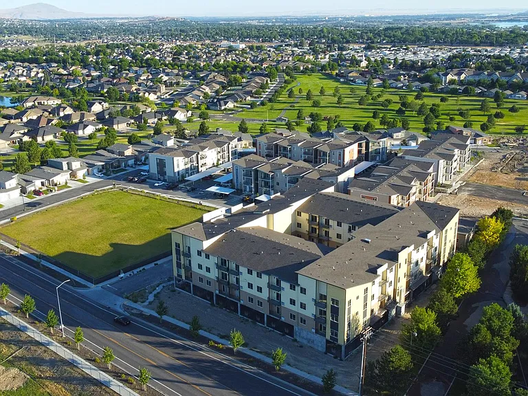 10 West at the Resort at Hansen Park — Photo 300