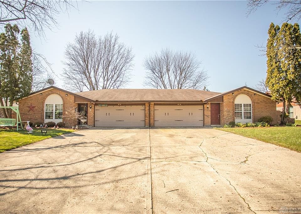 1st image of 8755-8757 Meadowcreek Dr
