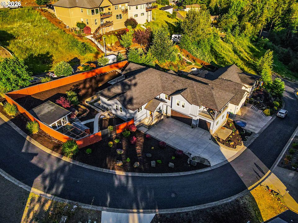1st image of 2742 Blue Spruce Dr