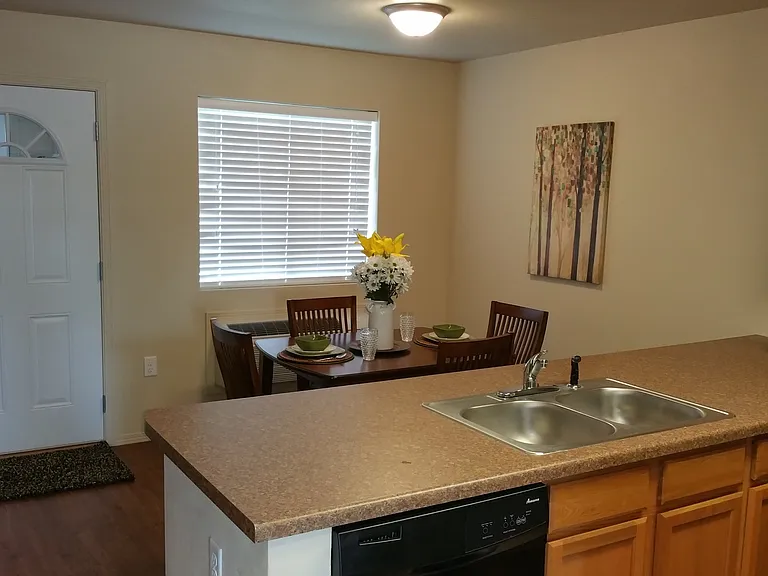 Prairie Meadows Townhomes — Photo 24