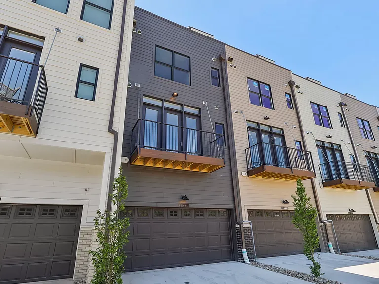 11220 N Park Pl — Photo 28