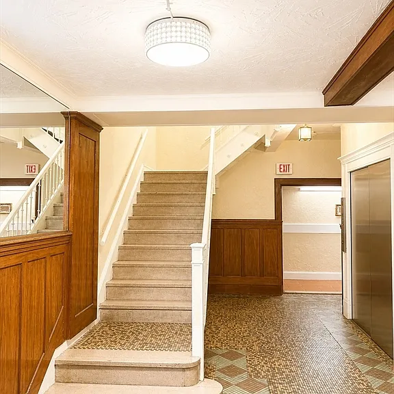 415 County St #111 — Photo 12