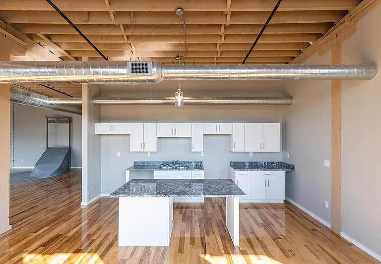 116 N 4th St #216 — Photo 4