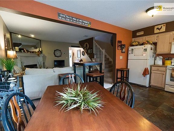 2nd image of 6113 NE Moonstone Ct #21C