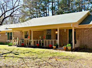 63 Tall Oak Rd, Hooks, TX 75561