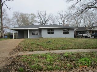 617 Meadowdale Pl, Shreveport, LA 71108