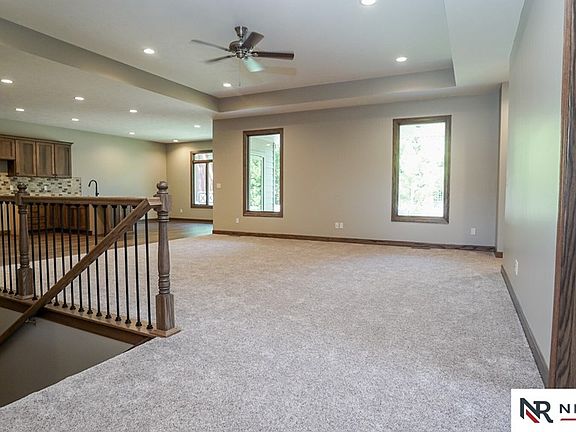 5th image of 1915 Bentley Cir