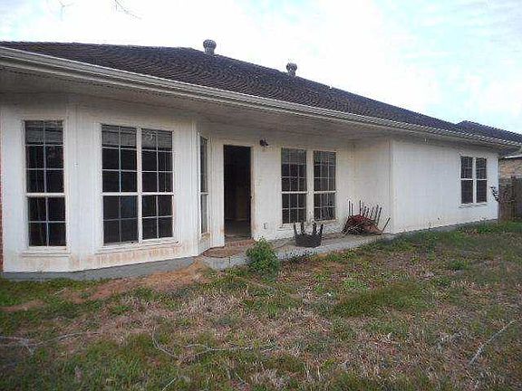 2nd image of 455 Lytton Dr