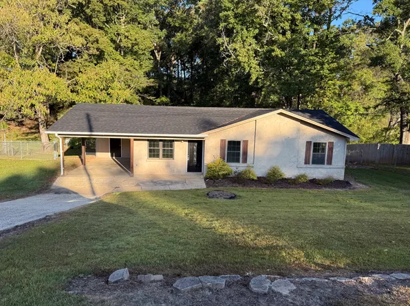 11317 Ash Rd, Northport, AL 35475