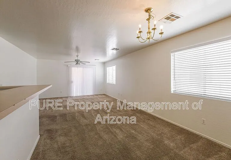 1816 S 106th Ln — Photo 8