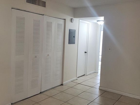 4th image of 10766 N Kendall Dr #Q9