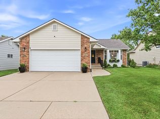 8221 W Thurman St, Wichita, KS 67212