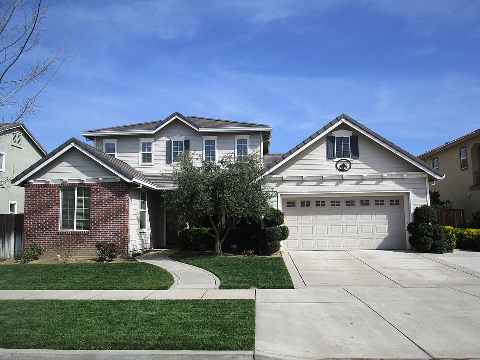 1st image of 2100 Mariposa Dr