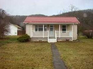 1028 Matoaka Rd, Rock, WV 24747