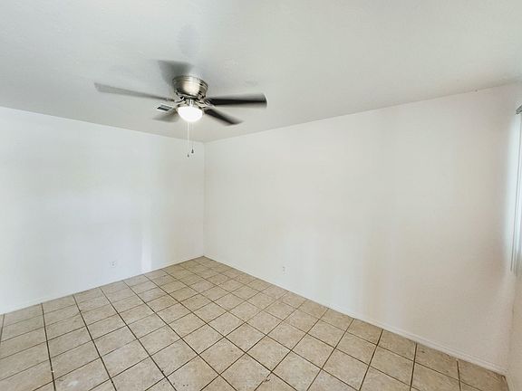5th image of 10648 N 15th Ave APT 1