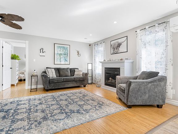 5th image of 277 Victoria Rd