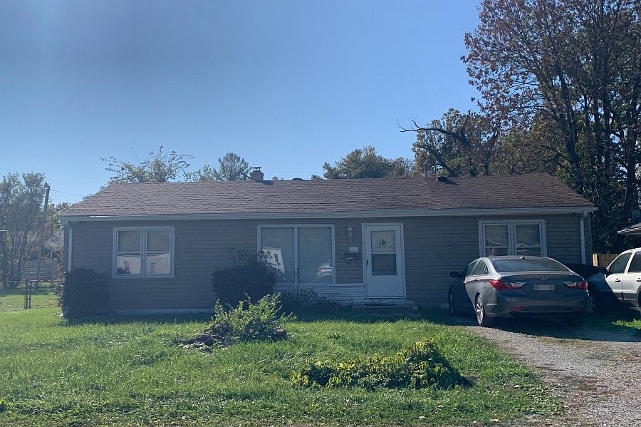 1st image of 7124 Park Pl