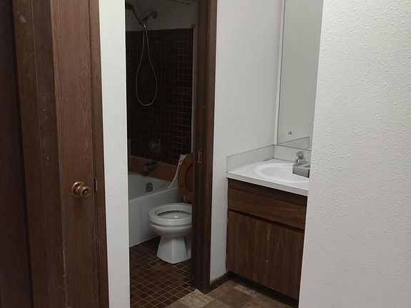 4th image of 2707 E 37th Ave #214