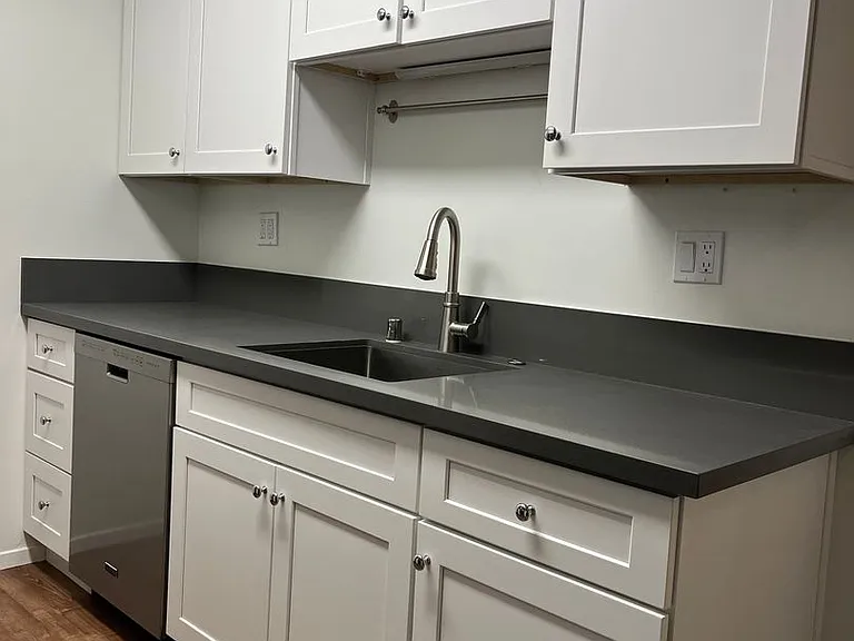 3045 Theresa St #5 — Photo 3