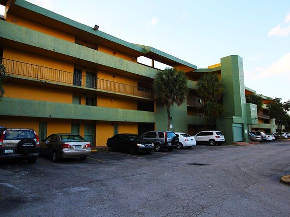 5th image of 8801 W. Flagler St #200A