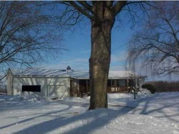 750 S Satterlee Rd, Gowen, MI 49326