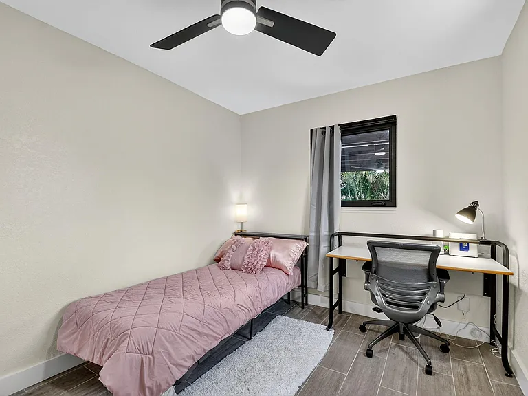 5008 Parker Ave — Photo 27