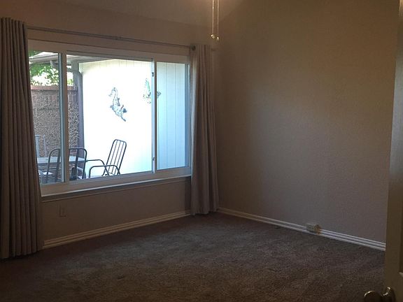4th image of 539 Kirkland Dr