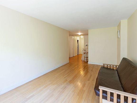 4th image of 579 W 215th St APT 5A